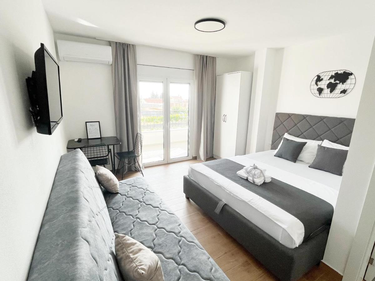 Lana Apartmani Bar Buitenkant foto