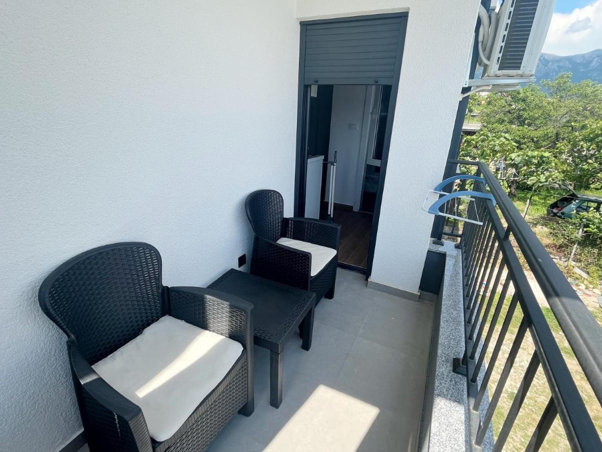 Lana Apartmani Bar Buitenkant foto
