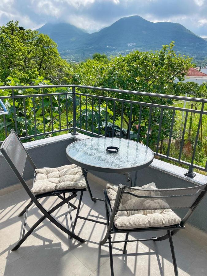 Lana Apartmani Bar Buitenkant foto